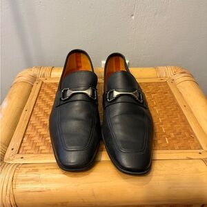 Men's Magnanni Black Leather Loafers